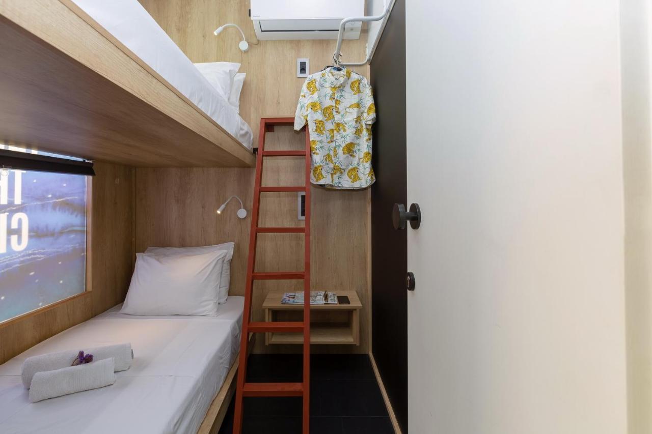Loc Hospitality Urban Den Capsule hotel Corfu (city)