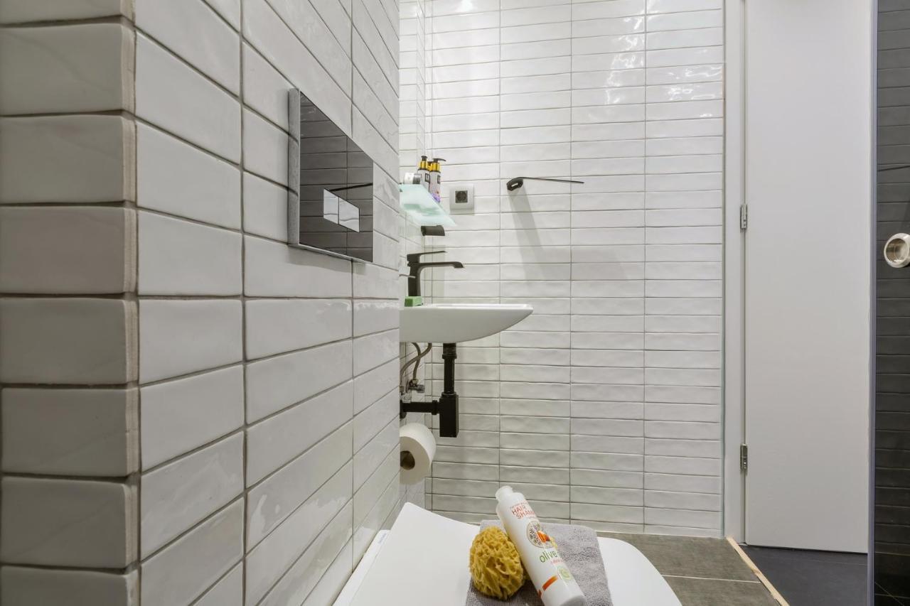 Capsule hotel Loc Hospitality Urban Den