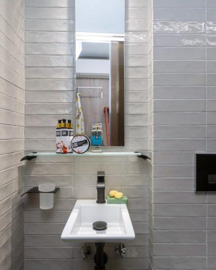Hotel a capsule Loc Hospitality Urban Den Corfu (city)